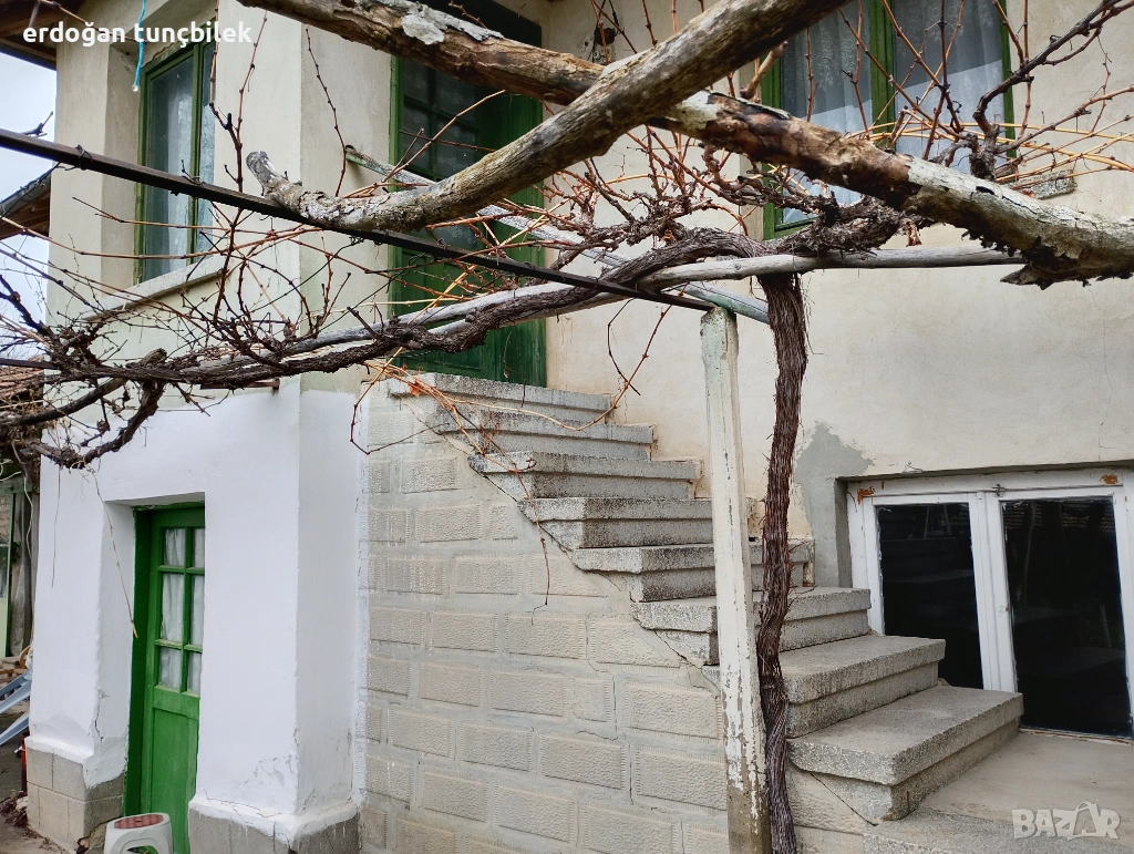 къща на село, снимка 1