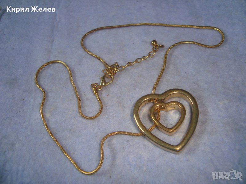 ДВЕ СЪРЦА в ЕДНО ПОЗЛАТЕН НЕЖЕН АРТ МЕДАЛЬОН КОЛИЕ с ФИНА ВЕРИЖКА 29047, снимка 1