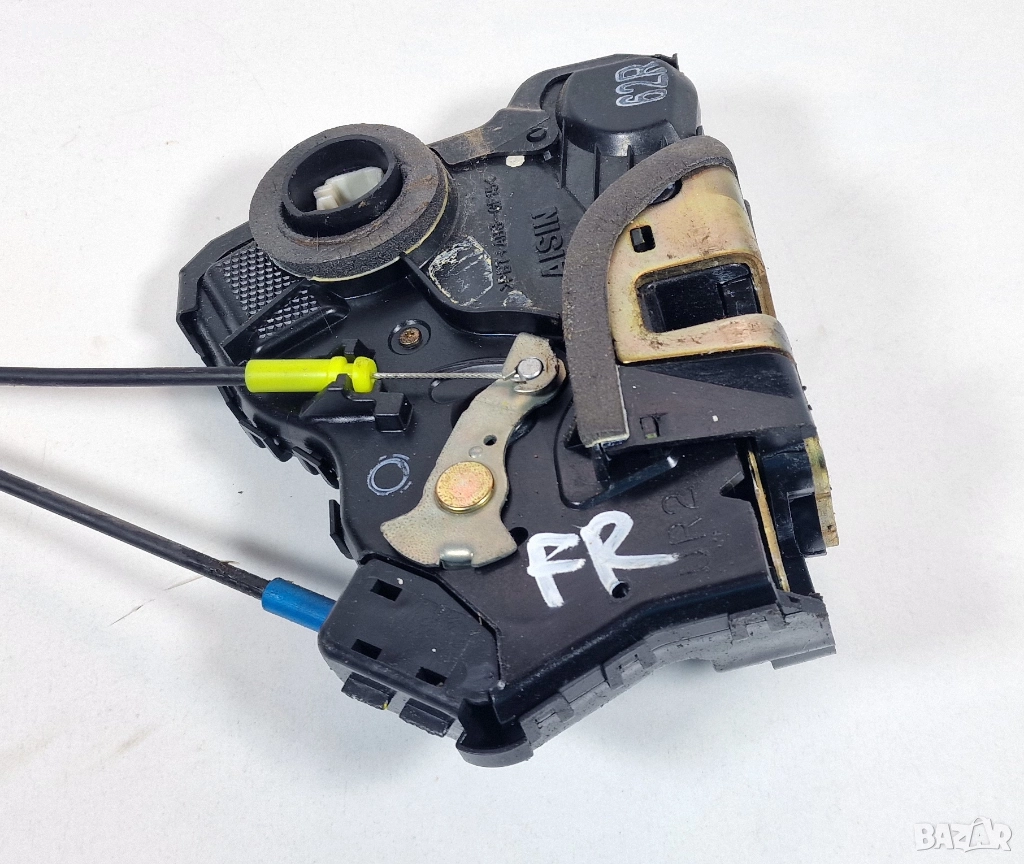 Предна Дясна Брава Toyota Avensis T25 Тойота Авенсис Т25 2003г-2008г, снимка 1