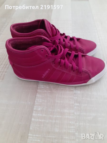 Дамски кецове Adidas, снимка 1