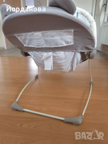 Бебешки музикален и вибриращ шезлонг, снимка 2 - Други - 52693287