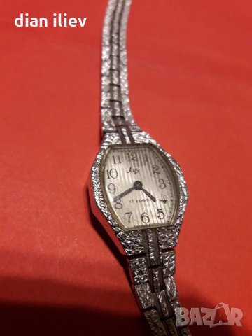 Стар механичен дамски часовник-Лъч , снимка 4 - Антикварни и старинни предмети - 26387950