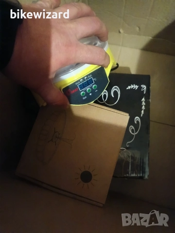 Инкубатор за 7 яйца Svaououmu с ръчно обръщане на яйца С ПРОБЛЕМ, снимка 4 - За селскостопански - 53013747