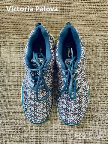 Красиви леки маратонки GLO оригинал, снимка 5 - Маратонки - 37407021