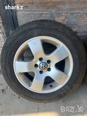 Оригинални джанти VW 15" с гуми 195/65/15