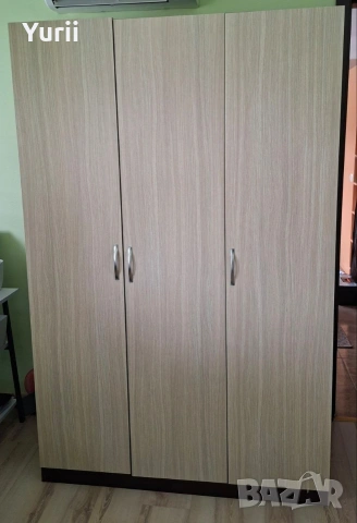 Гардероб, снимка 3 - Гардероби - 53380753