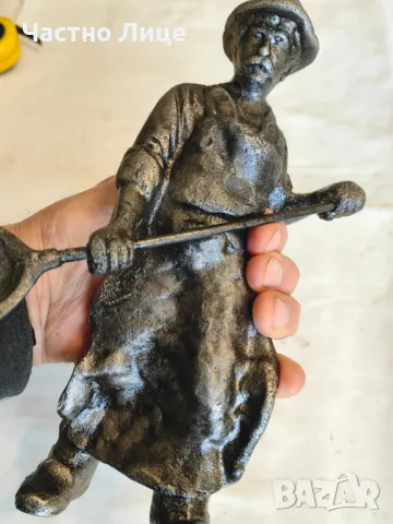 Голяма Масивна Метална Руска Соц СССР Скулптура Статуетка Фигура от 1960те г., снимка 4 - Антикварни и старинни предмети - 47577713