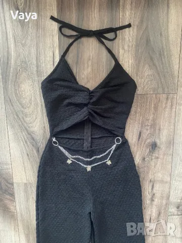 Гащеризон с отвор на талията