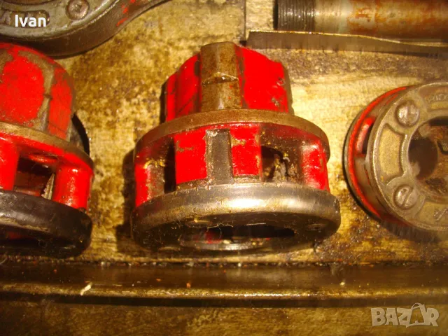 VIRAX ФРЕНСКА ВИНТОНАРЕЗКА ВИНТОРЕЗ ПЛАШКА ПАФТА ЗА НАПРАВА НА РЕЗБИ НА МЕТАЛНИ ВОДОПРОВОДНИ ТРЪБИ, снимка 10 - Други инструменти - 48268645