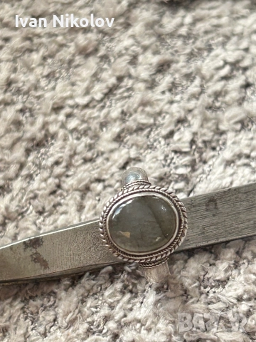 Дамски сребърен пръстен с лабрадорит, снимка 3 - Пръстени - 52940876