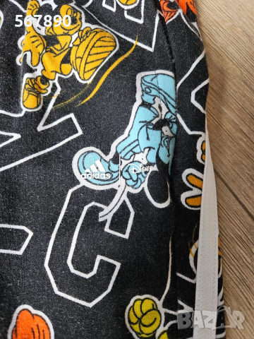 Долнище Adidas Disney Micky , снимка 2 - Детски анцузи и суичери - 51676409
