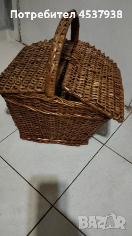 Продавам кошница за пикник 