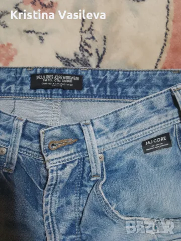 Оригинални дънки Jack & Jones., снимка 3 - Дънки - 47299549