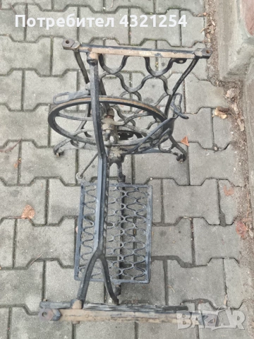 Крака за машина SINGER, снимка 5 - Антикварни и старинни предмети - 53335983