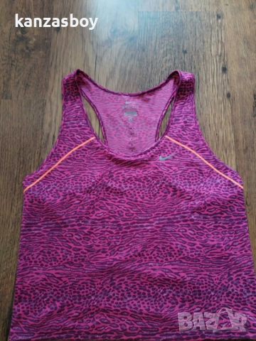 nike - страхотен дамски потник С , снимка 4 - Потници - 51846144