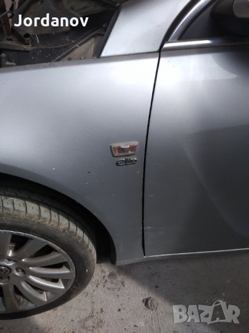 Opel insignia , снимка 2 - Автомобили и джипове - 32350823