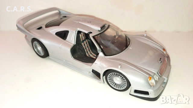 Mercedes Benz CLK-GTR Street Version MAISTO 1:26, снимка 6 - Колекции - 52898408