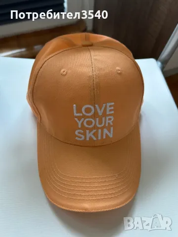 Оранжева шапка с козирка ISDIN, снимка 2 - Шапки - 50204086