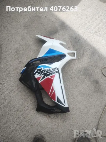 Honda Africa Twin 2022г.дясна страница