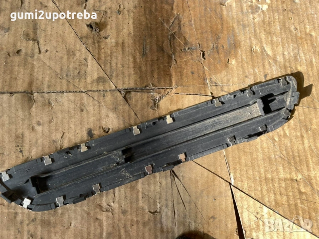 Лайсна Праг Лява Задна Страна 2389-0080 Porsche Cayenne 3.0D 92A/EG22/2012, снимка 2 - Части - 53168955