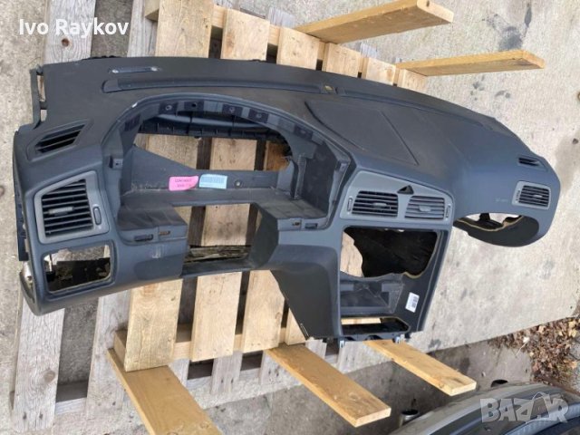 Табло, еарбег Volvo V70 , снимка 3 - Части - 43090728