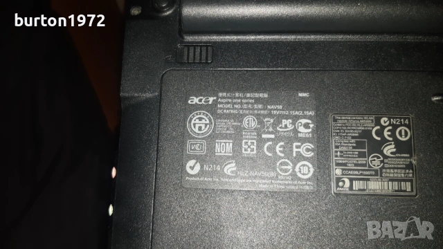 Малък лаптоп Acer, снимка 3 - Лаптопи за дома - 53273575