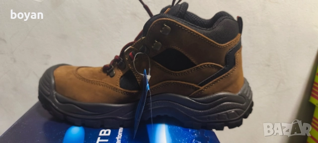 Продавам италиански зимни работни обувки Panther ., снимка 3 - Други - 52805844