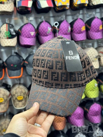 шапки с козирка hermes fendi celine gucci dsquared2 balenciaga , снимка 8 - Шапки - 50672515