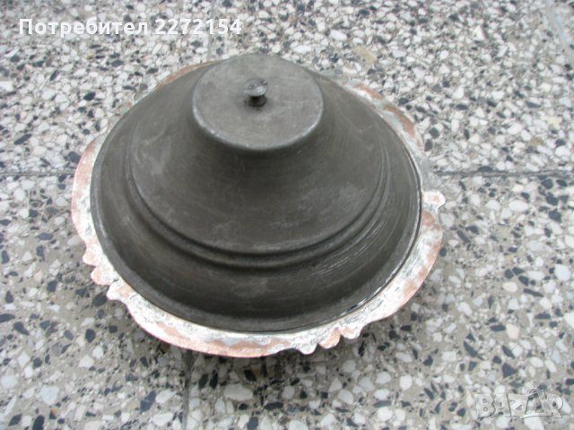 Възрожденска чиния купа с капак, снимка 1 - Антикварни и старинни предмети - 28515255