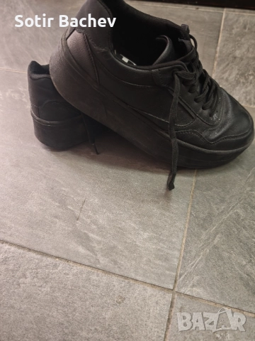 продавам дамски обувки на Зара, снимка 2 - Дамски ежедневни обувки - 51526764