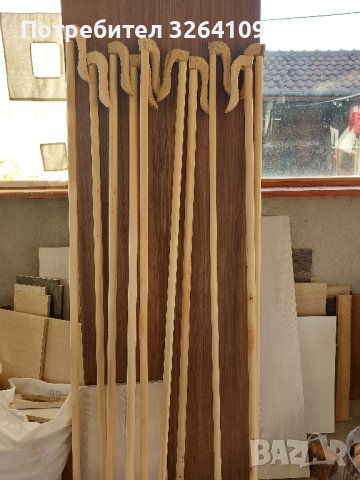 Коледарски  геги  .Големите  180см  и  малки  за  деца  120см  съхраняващи  бита  и  нравите  ни.