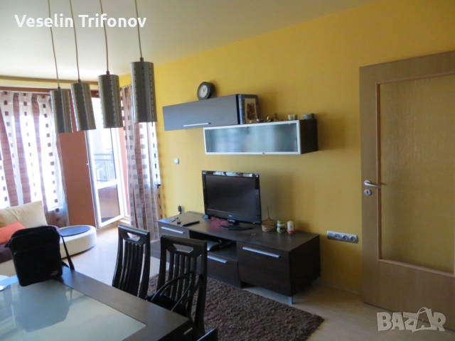 тристаен под наем Briz, снимка 2 - Апартаменти - 53524029