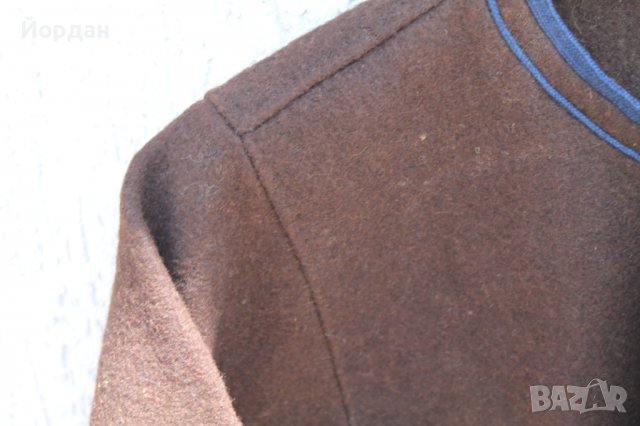 Вълнена антерия със гайтани , снимка 3 - Антикварни и старинни предмети - 37113450