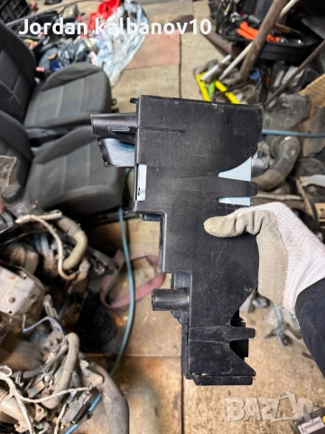 Лява стойка или поставка за модули на Ауди Audi A8 D4 H4 само за 30Eur. 4h0907347D, снимка 2 - Части - 53308439