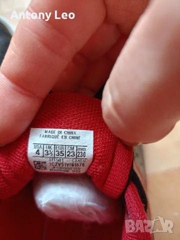 Детски маратонки Reebok , снимка 2 - Детски маратонки - 49512338