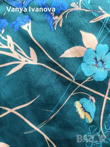 Зелена рокля на цветя с лек ефект на сатен, снимка 6 - Рокли - 50313844