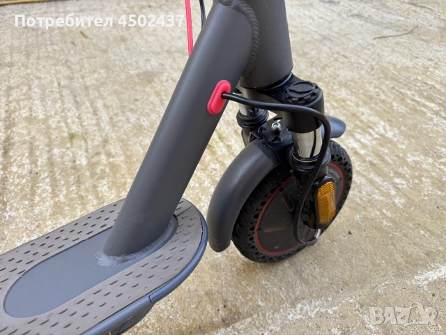 Тротинетка 350w 35km/h, снимка 4 - Скутери и тротинетки - 52594111