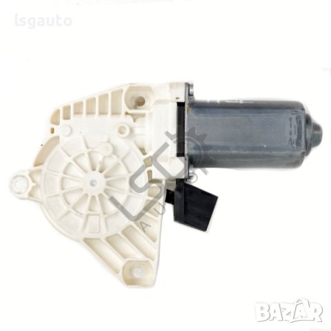 Моторче преден десен ел. стъклоповдигач Mercedes-Benz B-Class (W245) 2005-2011 ID: 117602, снимка 2 - Части - 43512859