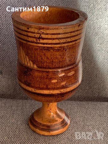 Стар дървен бокал,чаша, снимка 1 - Антикварни и старинни предмети - 43983419