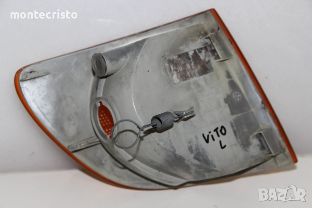 ✔️Оригинален ляв мигач Mercedes Vito W638 (1996-2003г.) Valeo A6388200021 / 6388200021, снимка 2 - Части - 52444199