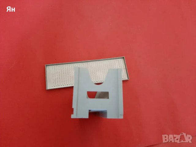 Магазин за Диапозитиви 'PENTACON' за Диапроектори-за 36 броя, снимка 4 - Други ценни предмети - 50434462