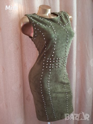 Drove de copies S/ M Тревисто зелена рокля с капси , снимка 3 - Рокли - 39088979