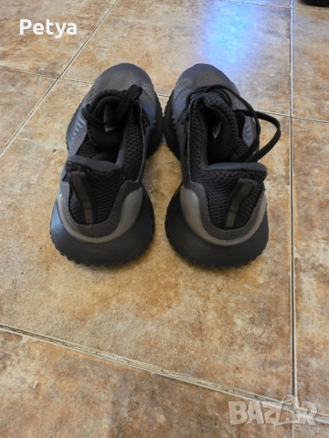 Маратонки Adidas Alphabounce номер 36, снимка 3 - Маратонки - 52046793