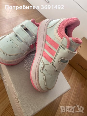 Маратонки за момиче Adidas, снимка 4 - Детски маратонки - 44096280