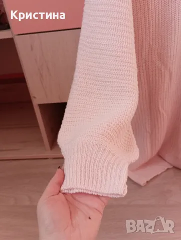Едноцветна ежедневна свободна плетена пуловерна рокля с отворени рамене! Цвят бебешко розово!, снимка 3 - Рокли - 48926237