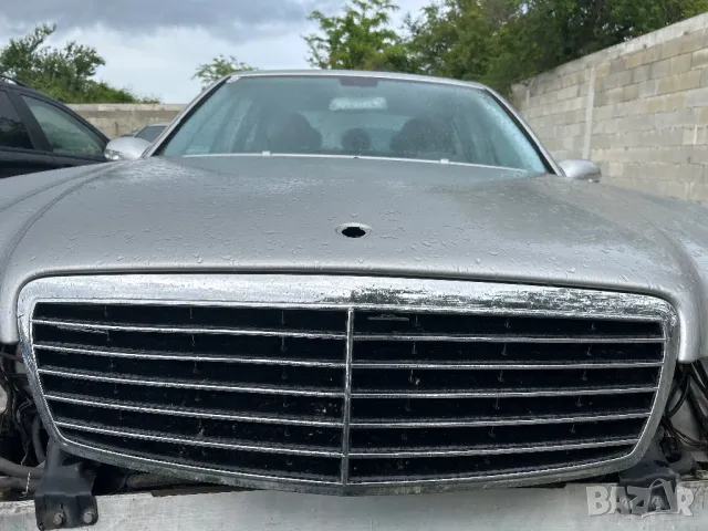 Маска преден капак Мерцедес Е класа W211 E class решетка броня, снимка 3 - Части - 50433647