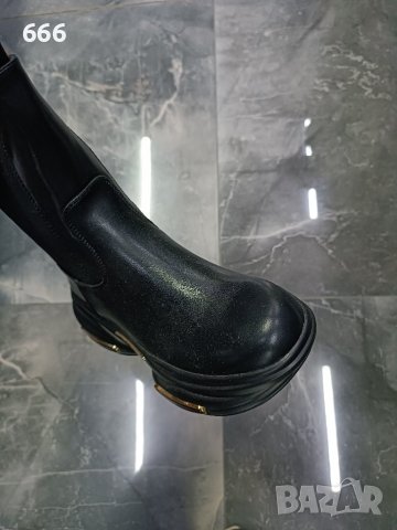 обувки , снимка 4 - Дамски ежедневни обувки - 43483810