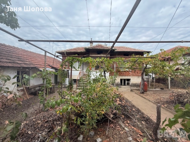 Двуетажна къща за продажба в град Петрич, снимка 14 - Къщи - 52169815