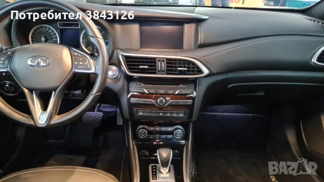 Infinity Q30 2.2d AWD, снимка 6 - Автомобили и джипове - 53237813