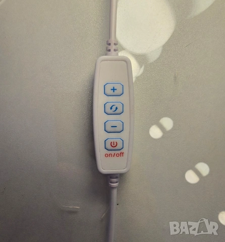 Тоалетка с огледало и LED осветление / Тоалетка за грим, снимка 4 - Тоалетки - 53481072